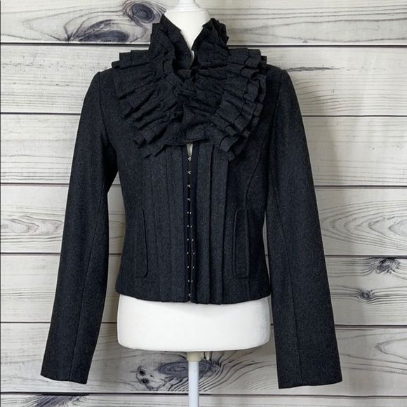 Hinge Gray Ruffle Blazer - Picture 3 of 14